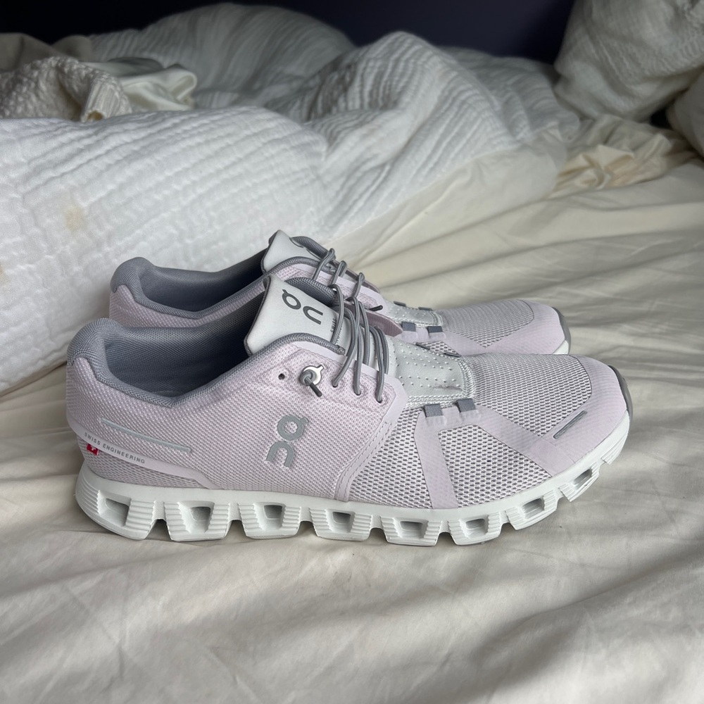 OC Women’s Shoes Size 11